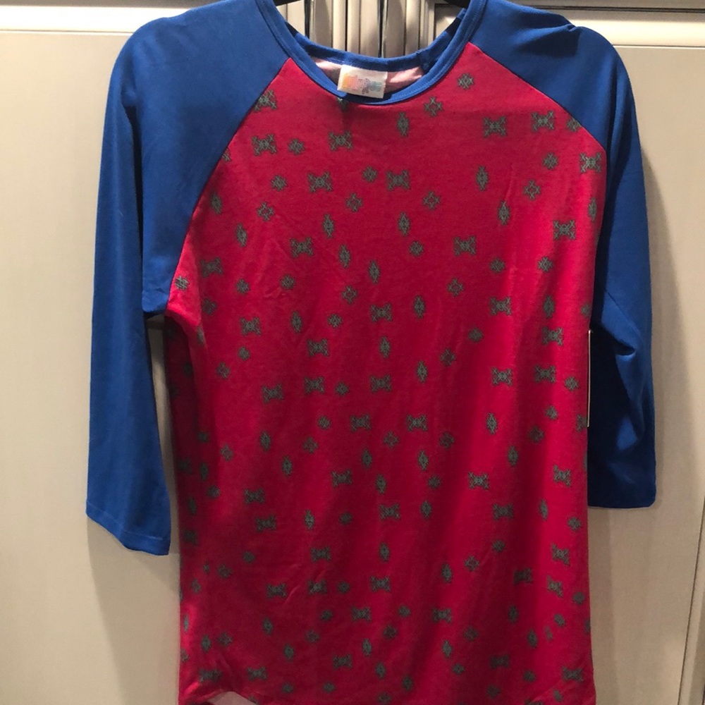 Brand new Lularoe Randy Tee